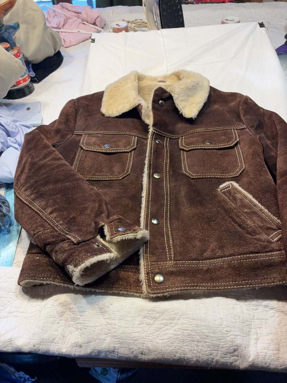 Vintage International Collection Brown Suede Sherpa Lined Trucker Jacket Size 38